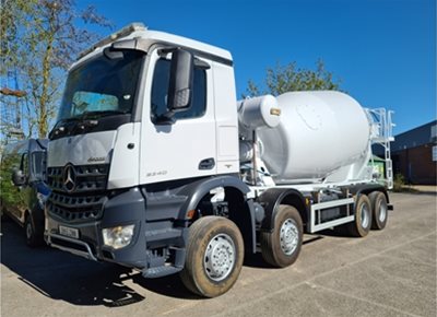 2 off Used MERCEDES / HYMIX model P10000SS 10m3 Standard Transit Concrete Mixers (2015) 